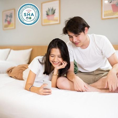 Cubic Bangna Hotel Bangkok Bagian luar foto