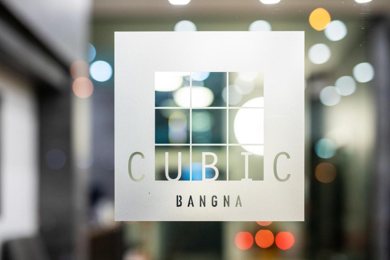 Cubic Bangna Hotel Bangkok Bagian luar foto