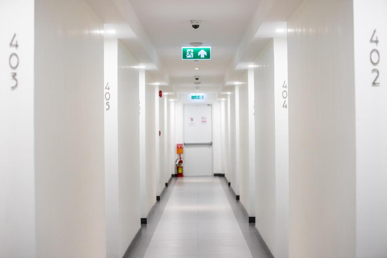 Cubic Bangna Hotel Bangkok Bagian luar foto