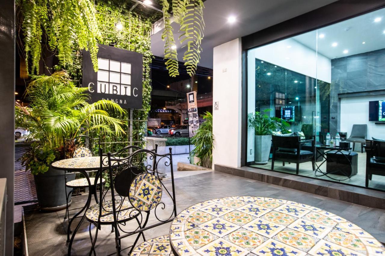 Cubic Bangna Hotel Bangkok Bagian luar foto